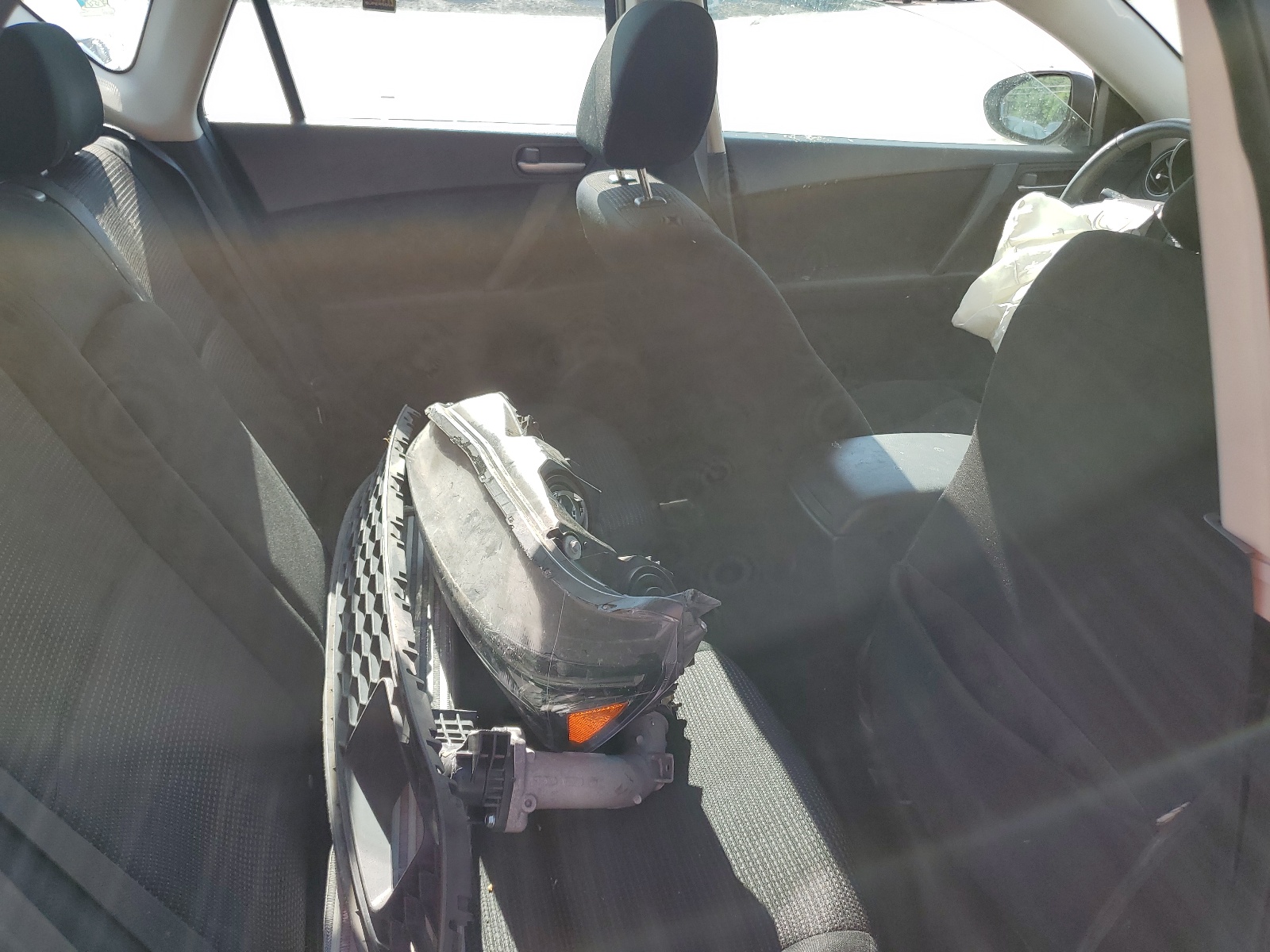 JM1BL1L83C1618340 2012 Mazda 3 I