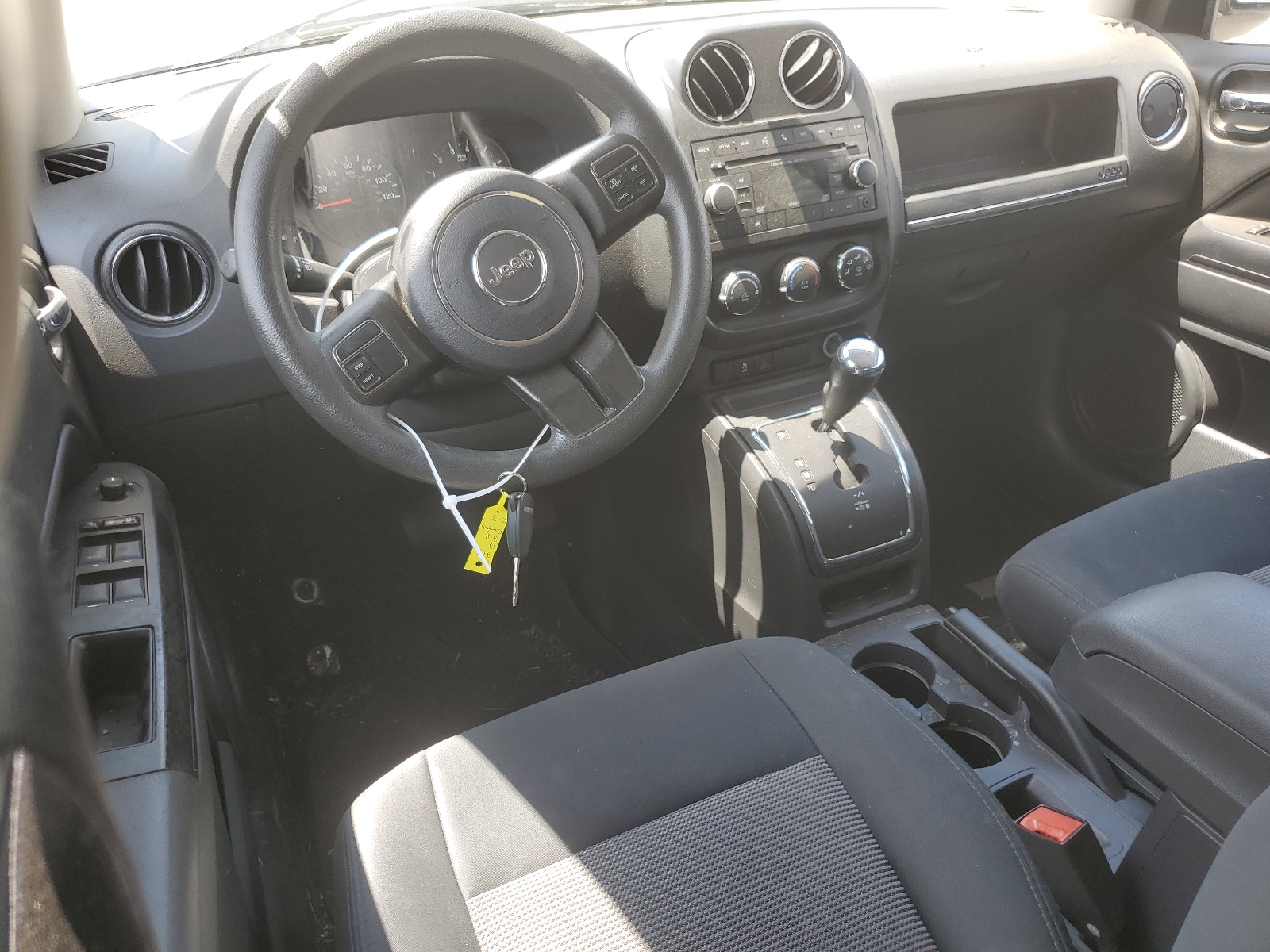 1C4NJCBA6CD677075 2012 Jeep Compass Sport