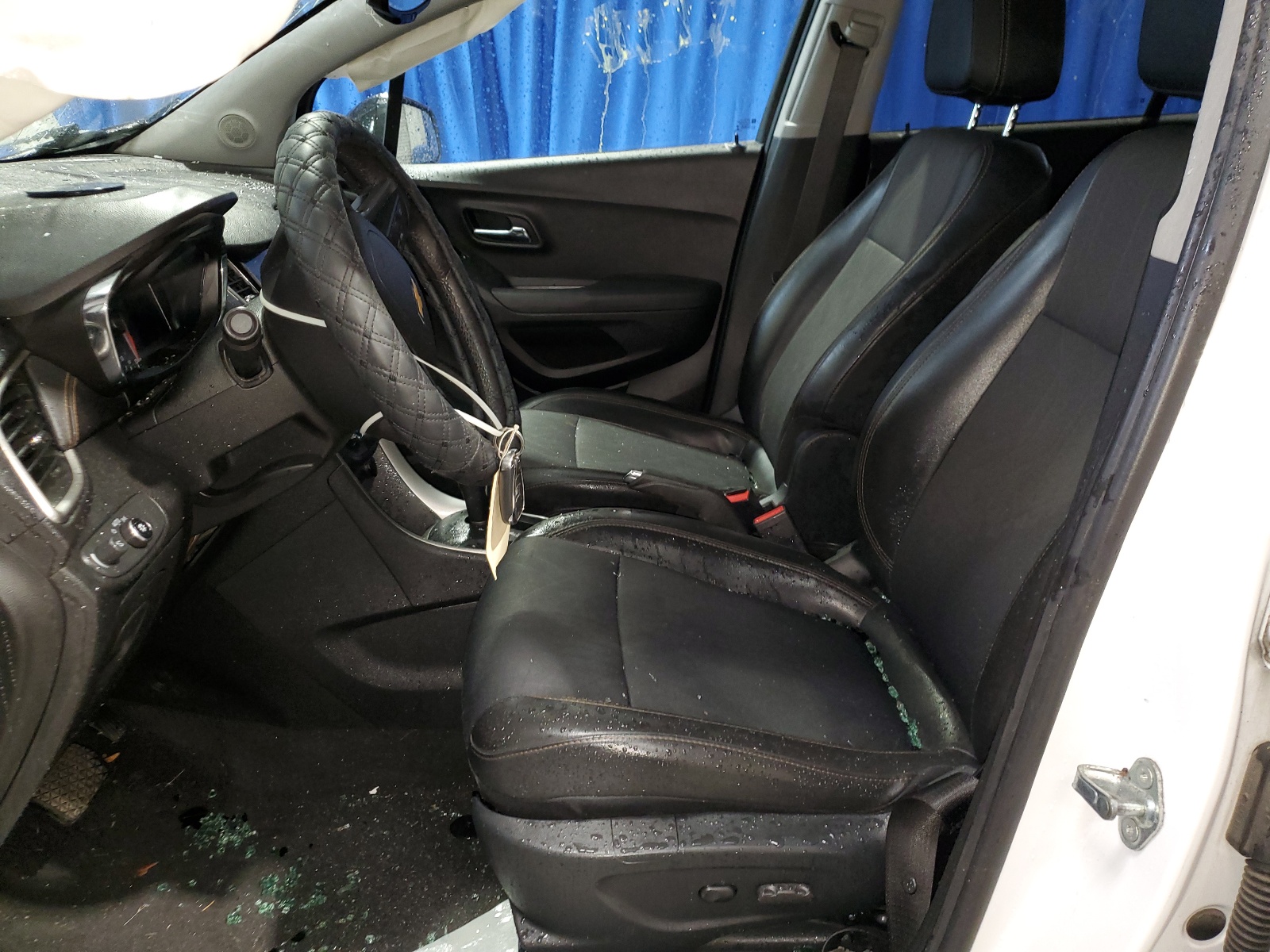 3GNCJLSBXJL209879 2018 Chevrolet Trax 1Lt