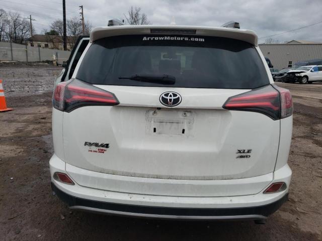  TOYOTA RAV4 2018 Biały