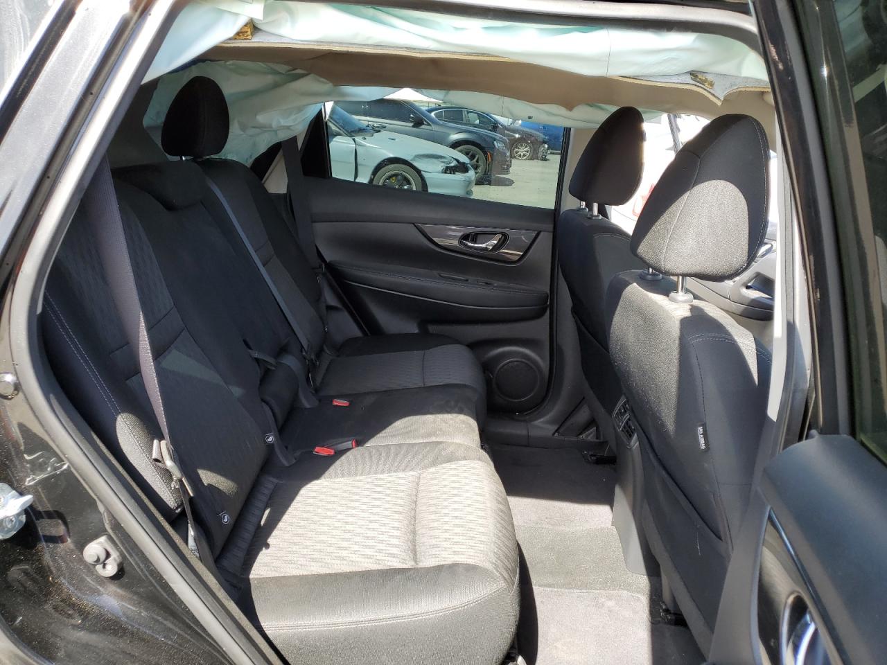 2018 Nissan Rogue S VIN: KNMAT2MT4JP619186 Lot: 52951424