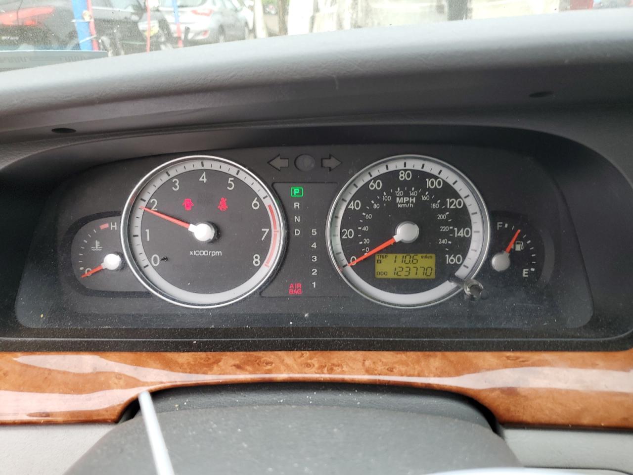 2004 Kia Amanti VIN: KNALD124X45028904 Lot: 55208904