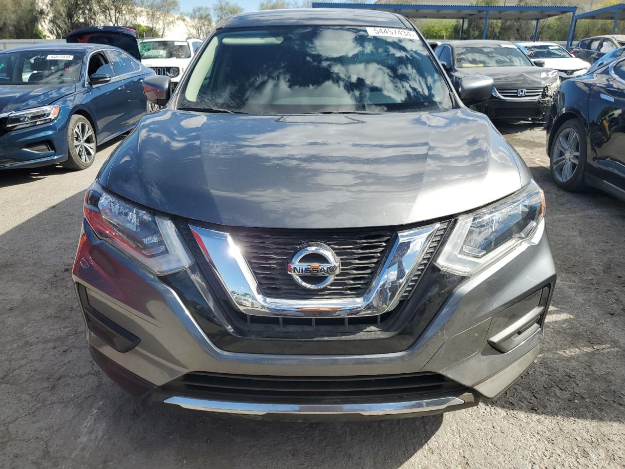 2017 Nissan Rogue - Image 5