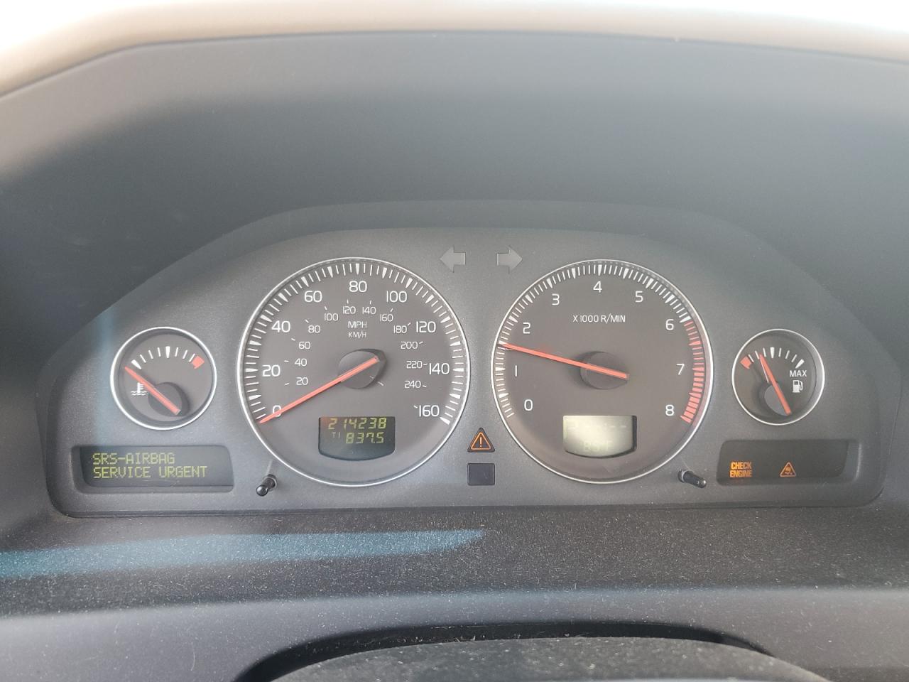 2007 Volvo XC70 - Image 9