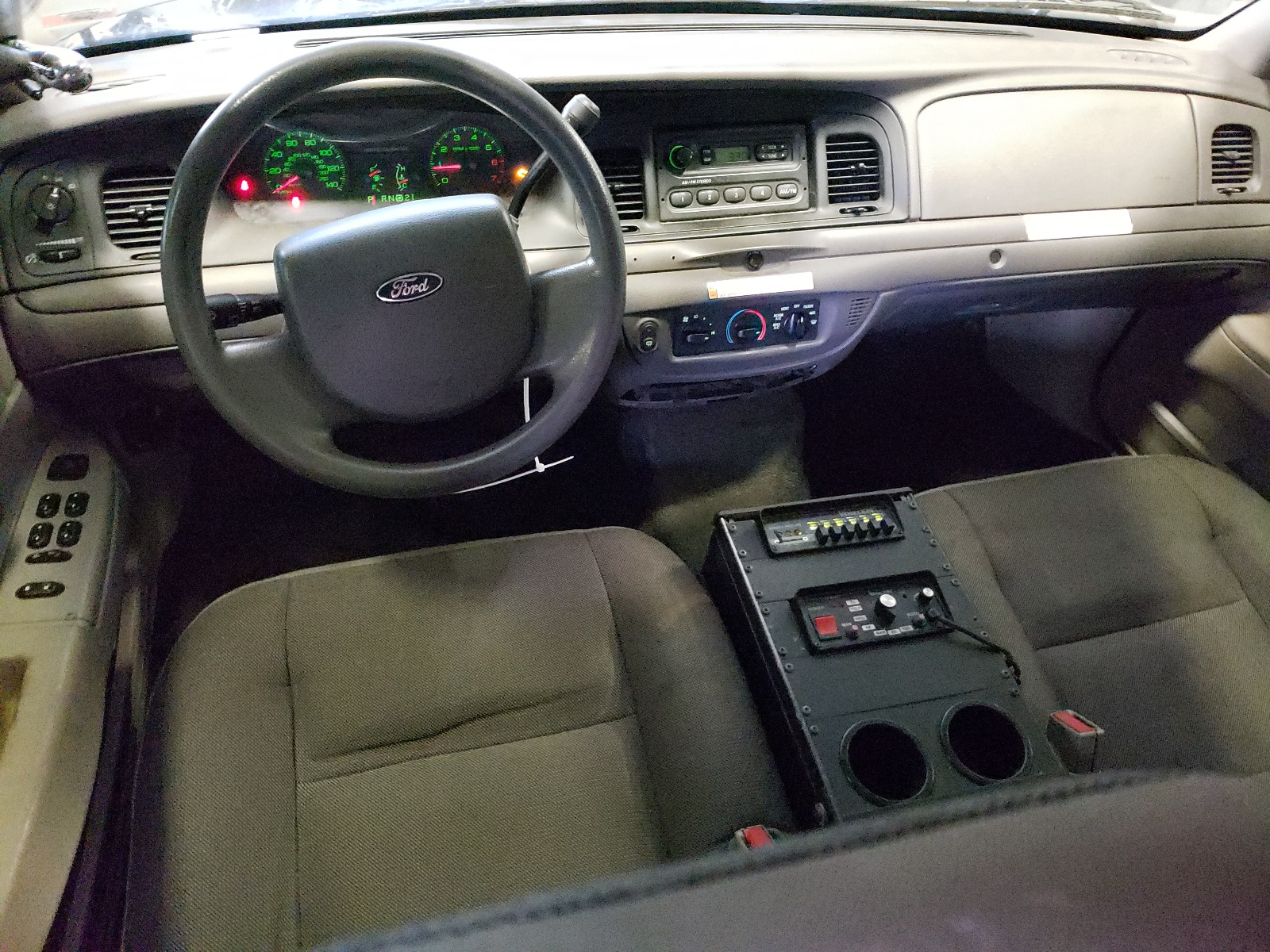 2FAHP71W67X102446 2007 Ford Crown Victoria Police Interceptor