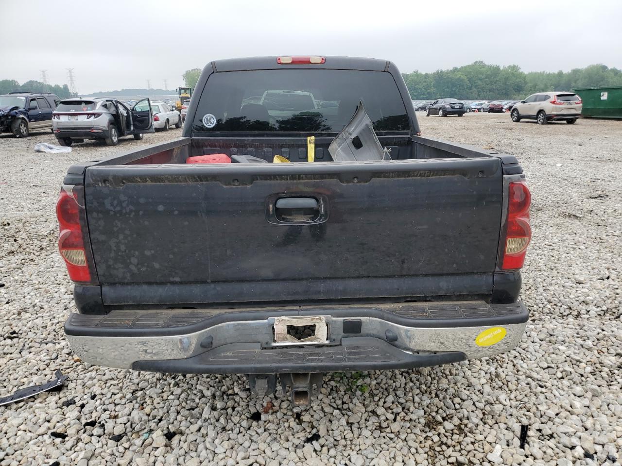 2006 Chevrolet Silverado - Image 6