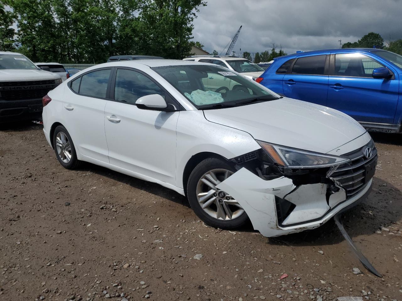 2019 Hyundai Elantra - Image 4