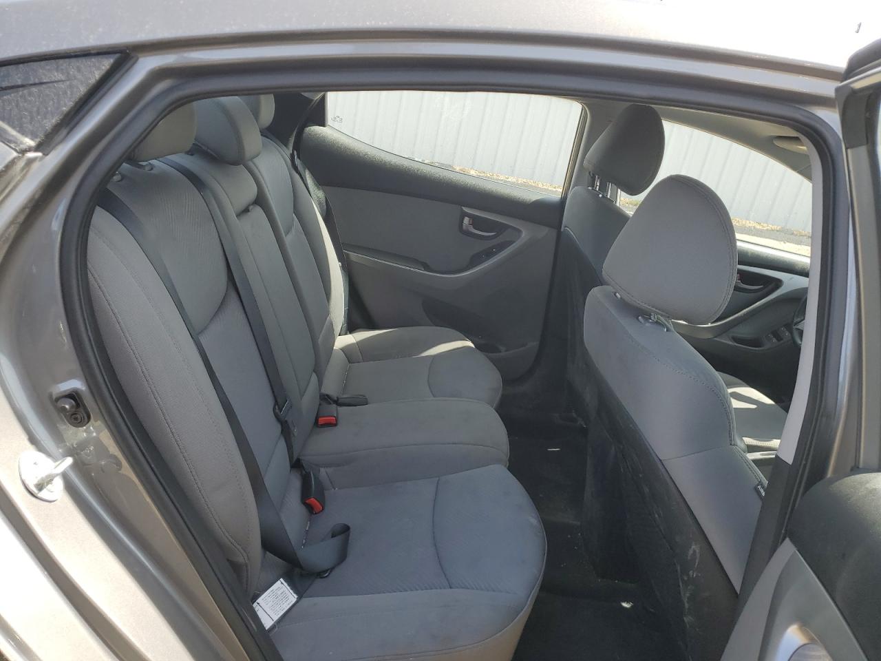 5NPDH4AE6CH131677 2012 Hyundai Elantra Gls