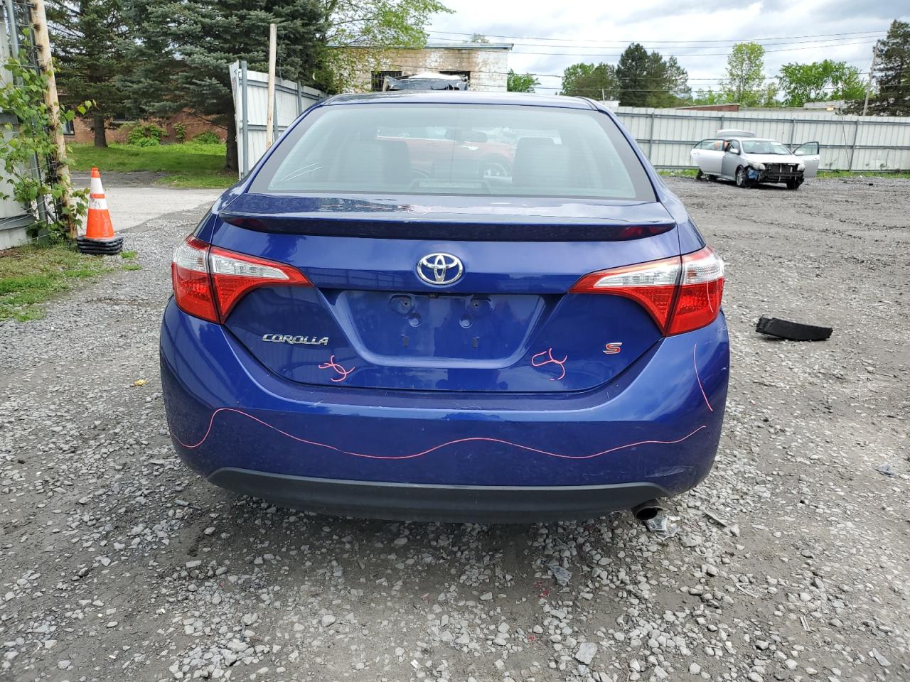 2T1BURHE5FC353978 2015 Toyota Corolla L