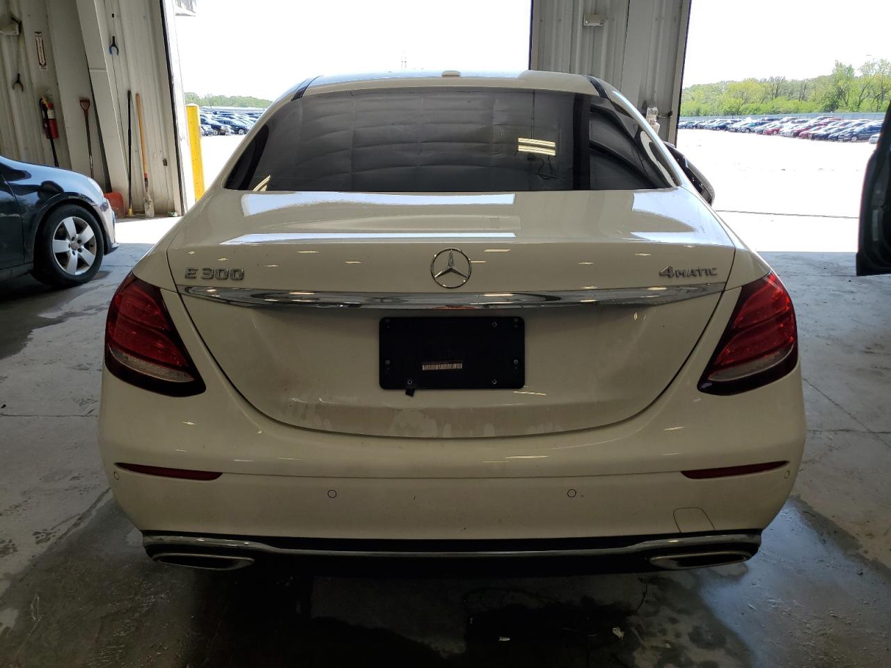 2017 Mercedes-Benz E 300 4Matic VIN: WDDZF4KB0HA214641 Lot: 54797584