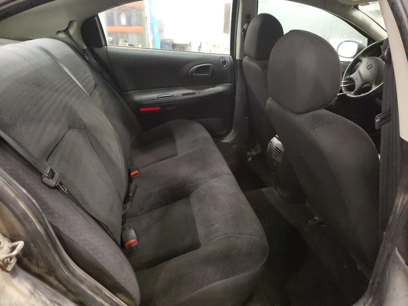 2B3HD46R74H696962 2004 Dodge Intrepid Se