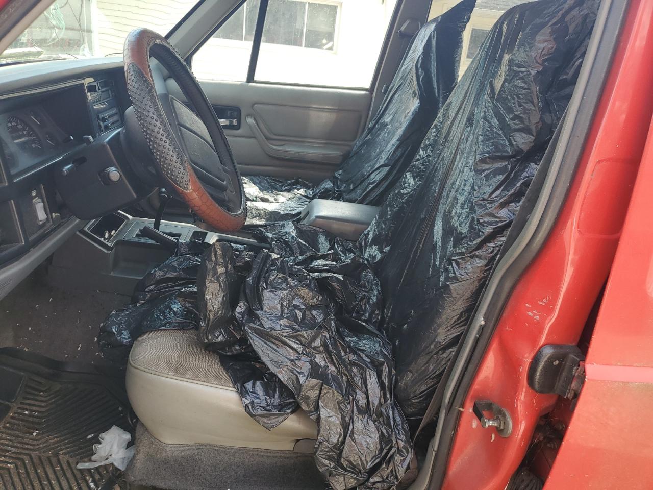 1995 Jeep Cherokee Sport VIN: 1J4FJ68S5SL620077 Lot: 56653964