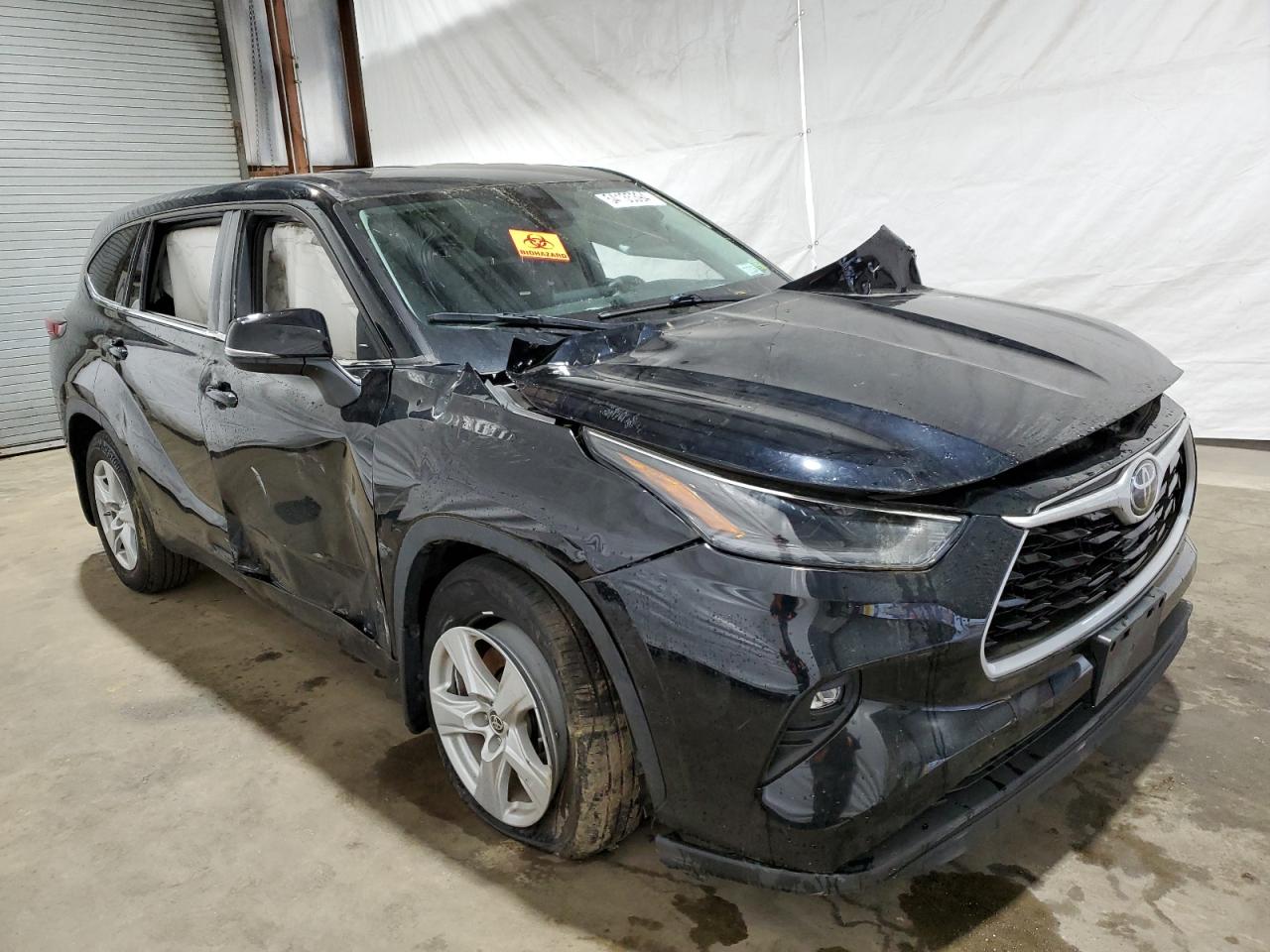 2021 Toyota Highlander - Image 4