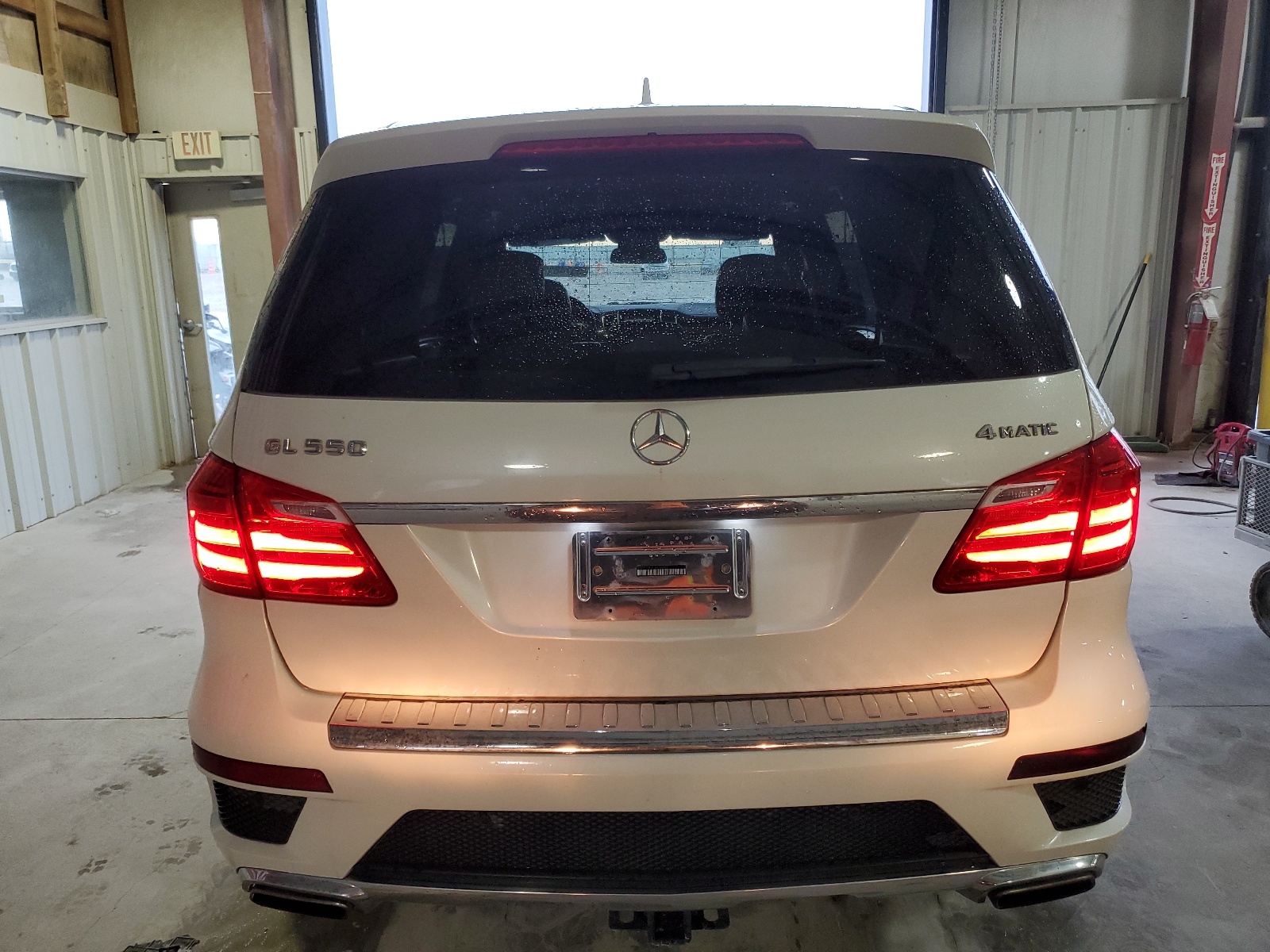 4JGDF7DE1FA555665 2015 Mercedes-Benz Gl 550 4Matic