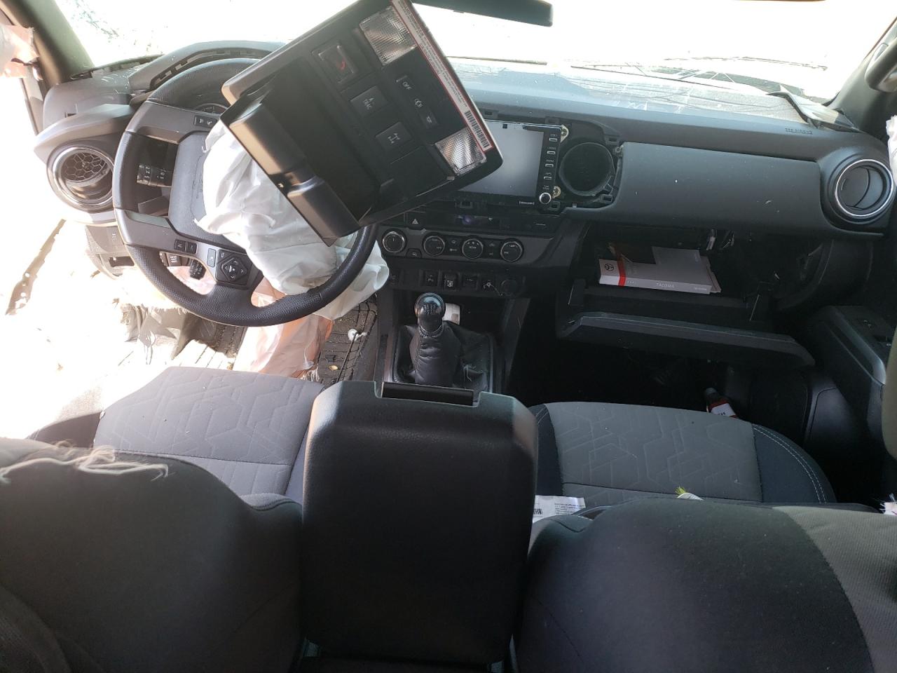 2021 Toyota Tacoma Double Cab VIN: 5TFCZ5AN7MX249886 Lot: 56353094