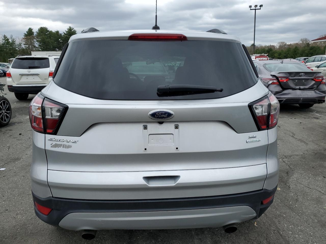 2018 Ford Escape Se VIN: 1FMCU0G94JUB47059 Lot: 52068674