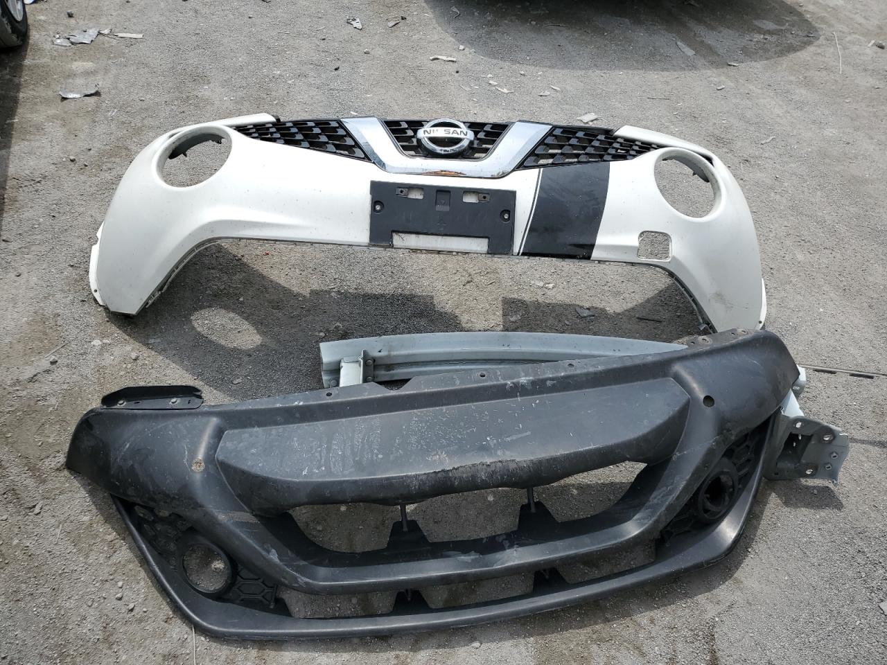 2016 Nissan Juke S VIN: JN8AF5MVXGT656208 Lot: 52817944