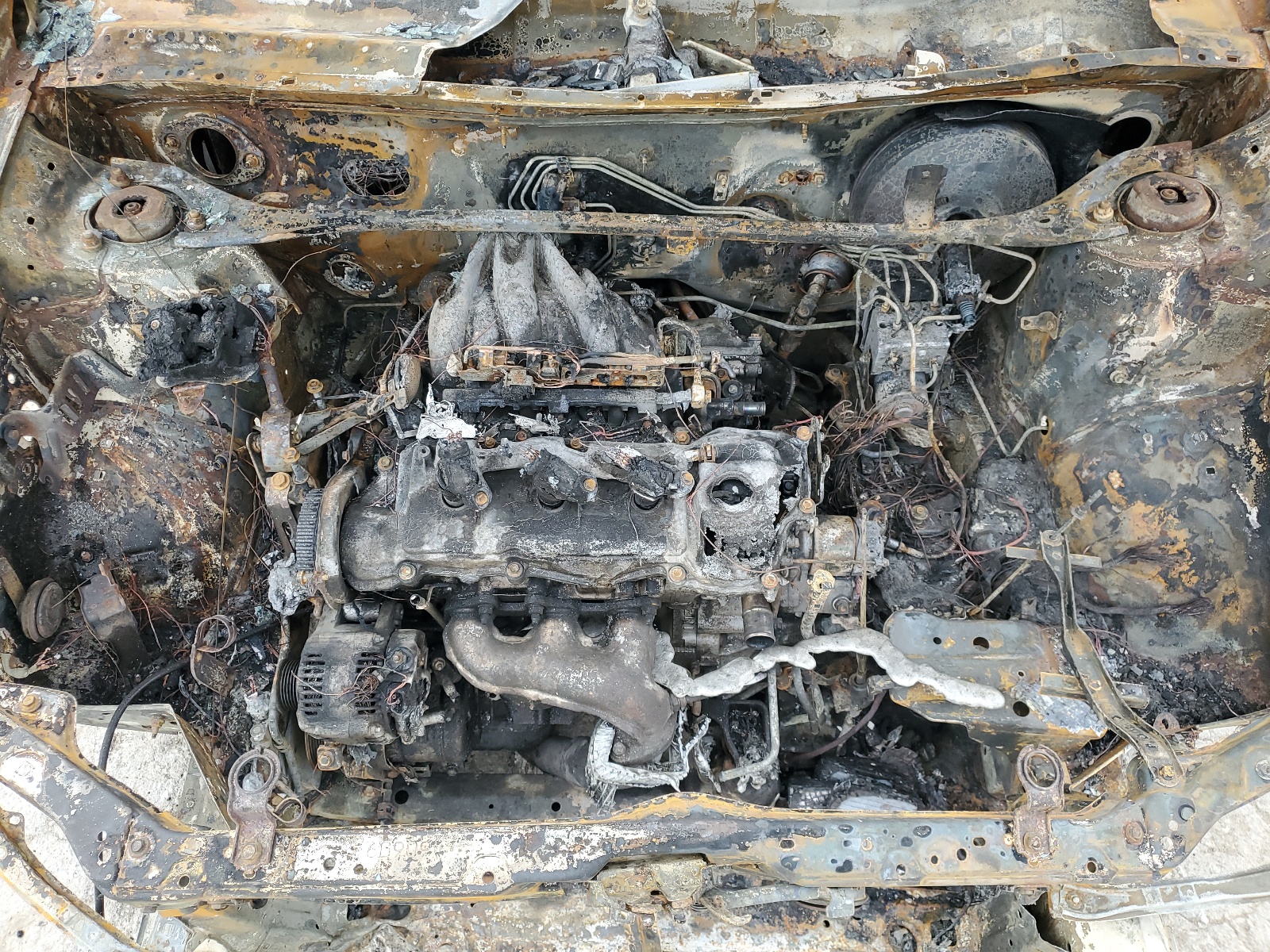 JTEHF21A310015187 2001 Toyota Highlander