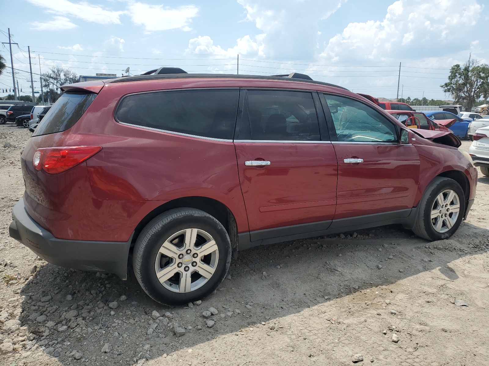 1GNKVGED9BJ365876 2011 Chevrolet Traverse Lt