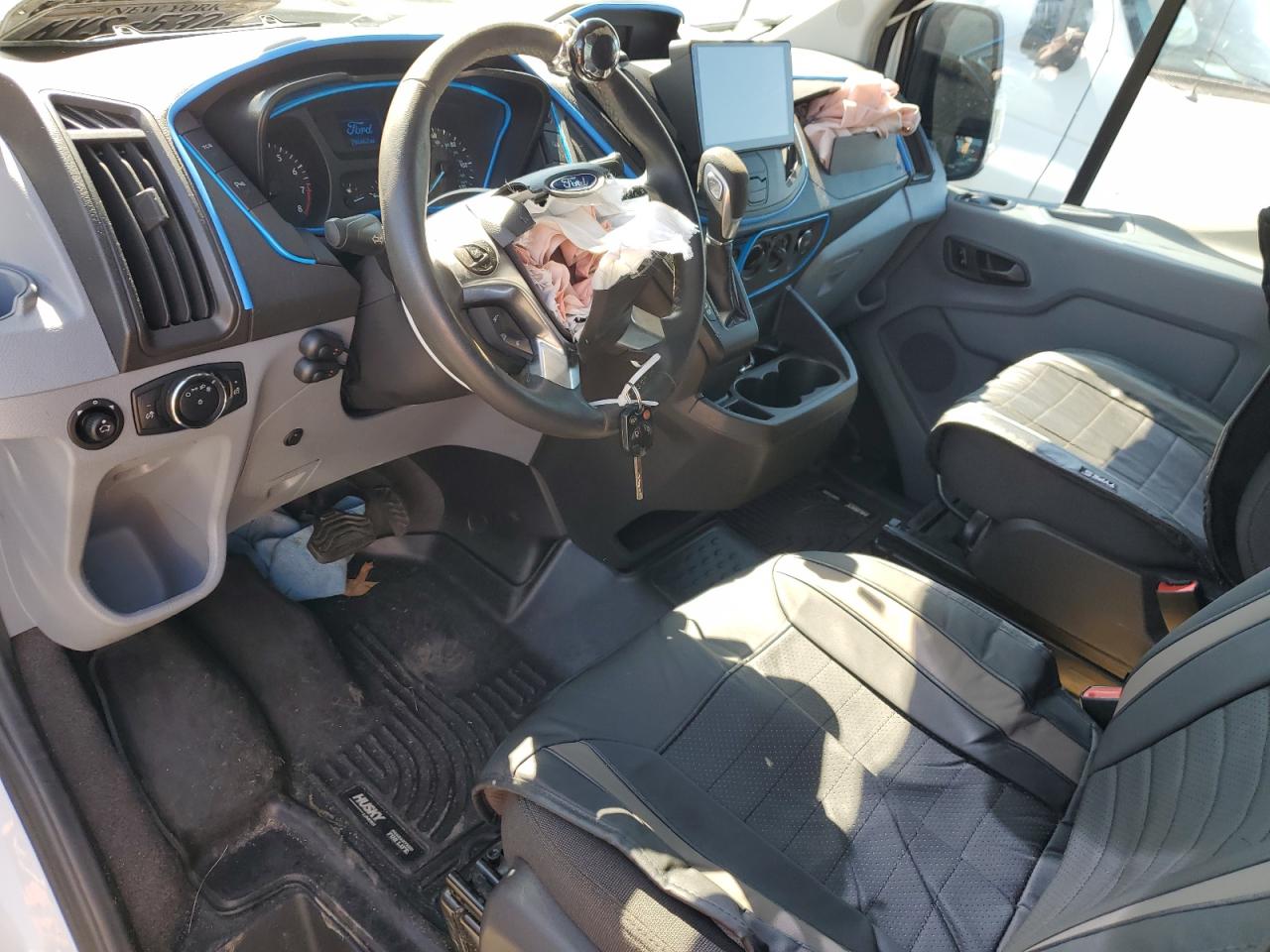 2015 Ford Transit T-150 VIN: 1FDZK1CM6FKA63621 Lot: 56832474