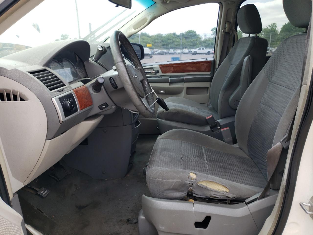 2009 Chrysler Town & Country Touring VIN: 2A8HR54169R563719 Lot: 55520074