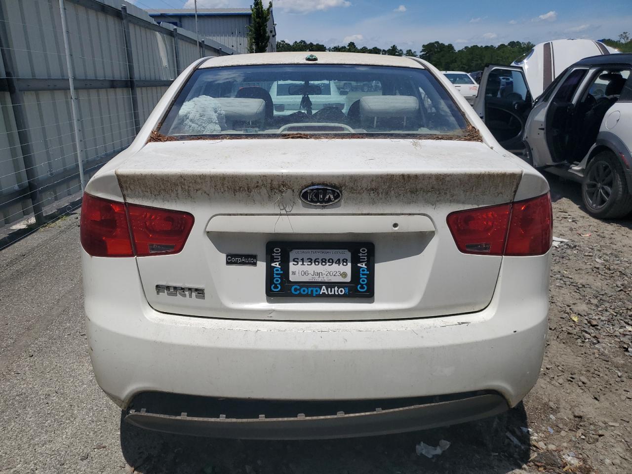 2010 Kia Forte Lx VIN: KNAFT4A22A5821157 Lot: 56152894