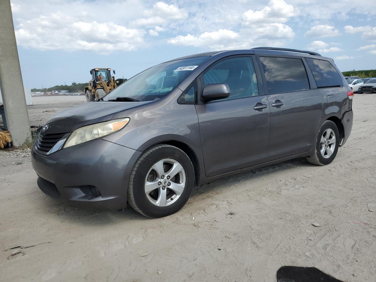 2011 Toyota Sienna Le VIN: 5TDKK3DC3BS070245 Lot: 54581144