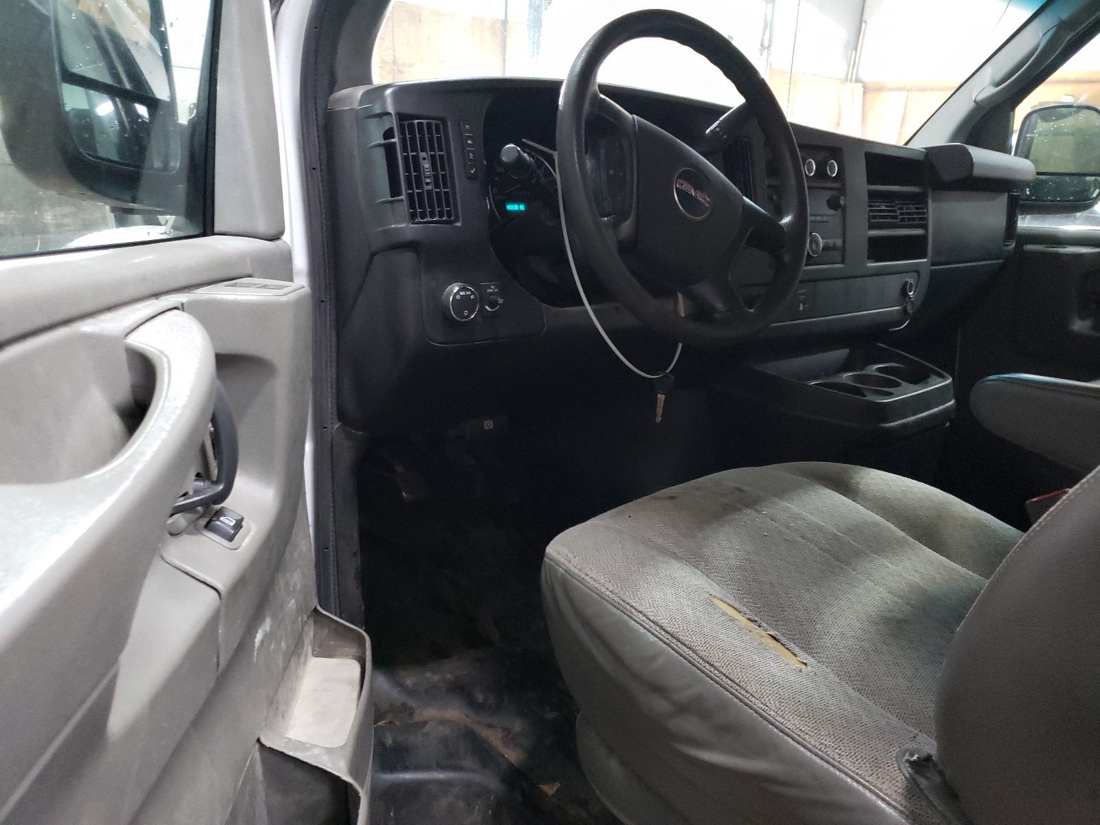 1GTW7FCA6E1913585 2014 GMC Savana G2500