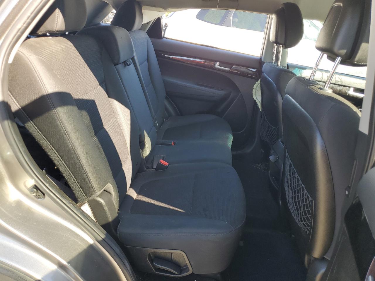 2015 Kia Sorento - Image 11