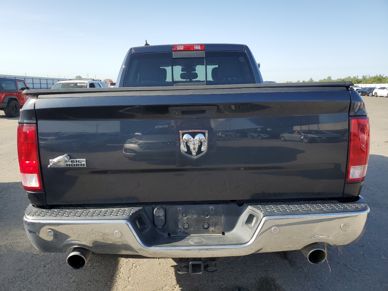 1C6RR6TTXKS603297 2019 Ram 1500 Classic Slt