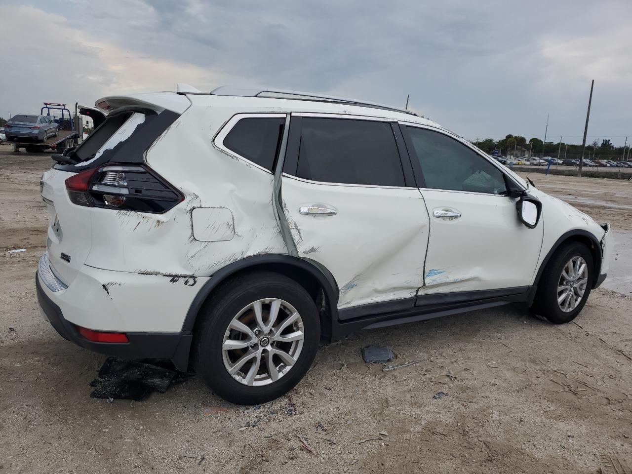 2019 Nissan Rogue S VIN: 5N1AT2MT0KC842393 Lot: 53091904