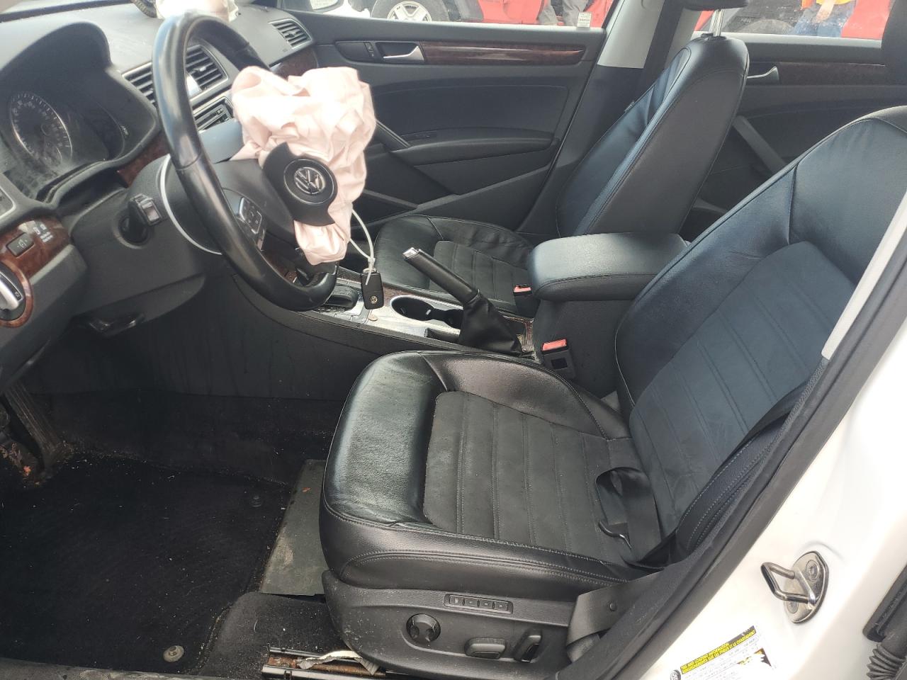 2013 Volkswagen Passat Sel VIN: 1VWCN7A39DC023309 Lot: 55087154