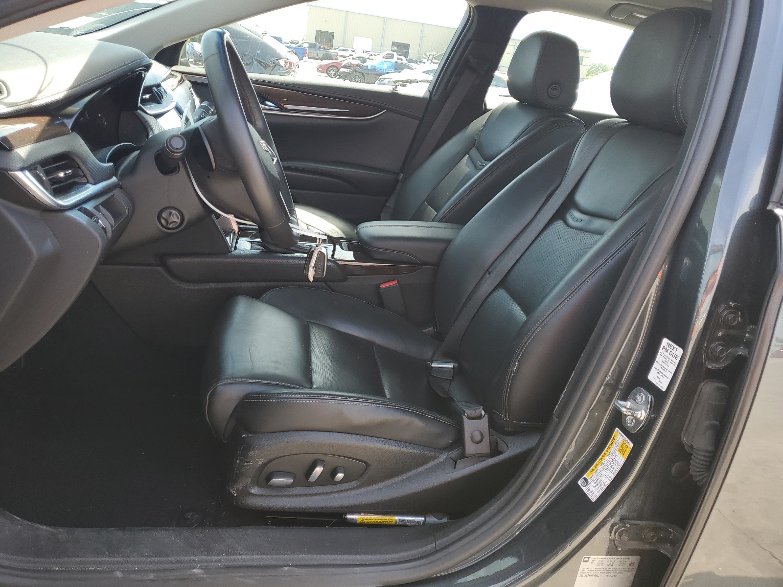 2G61M5S34H9156821 2017 Cadillac Xts Luxury