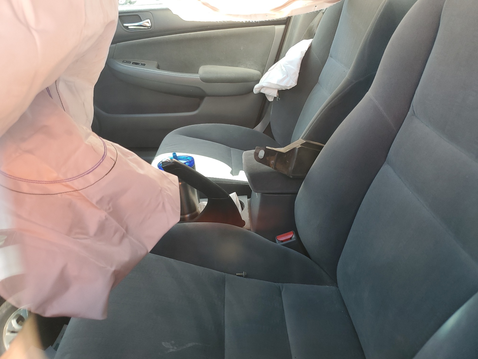 1HGCM56775A159572 2005 Honda Accord Ex