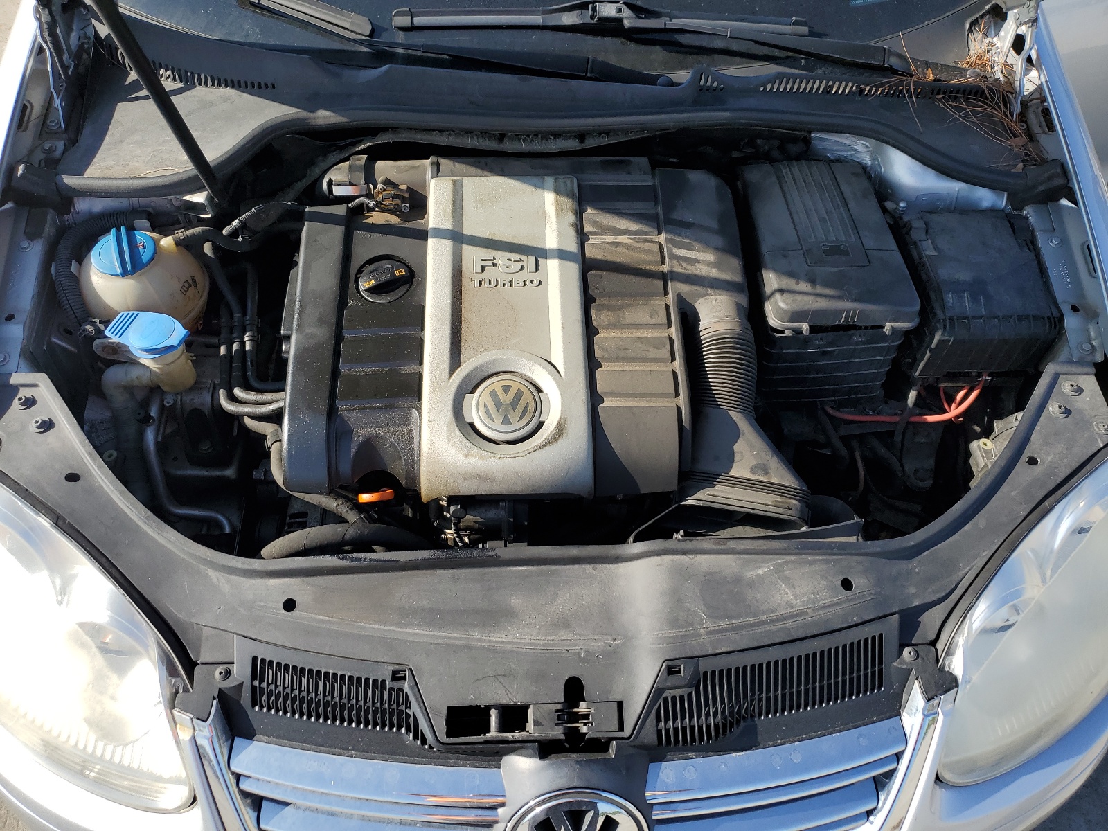 3VWRJ71K48M119852 2008 Volkswagen Jetta Wolfsburg