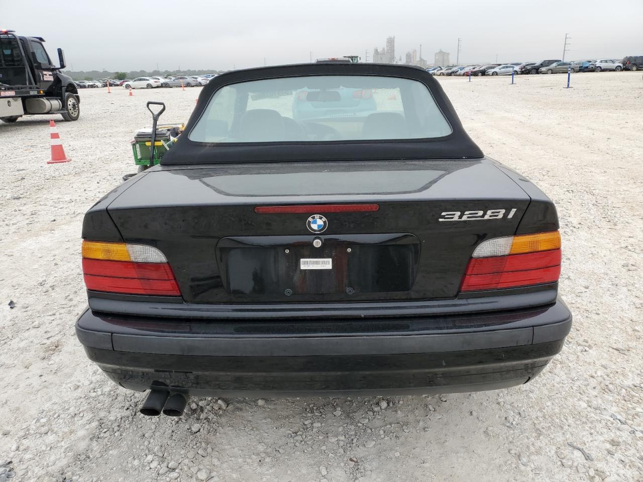 1996 BMW 328 Ic Automatic VIN: WBABK8327TET92381 Lot: 54410784