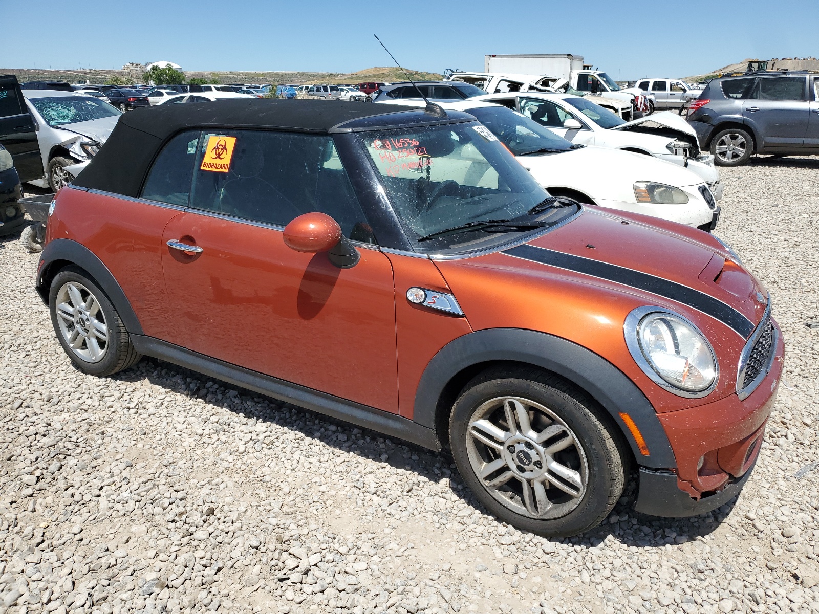 2012 Mini Cooper S vin: WMWZP3C56CT250127