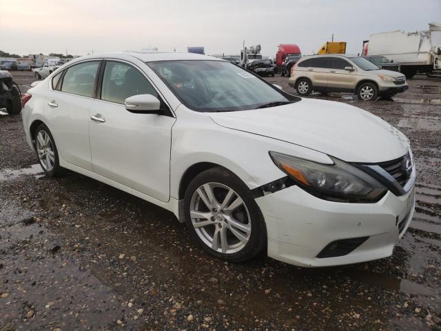  NISSAN ALTIMA 2016 Белый