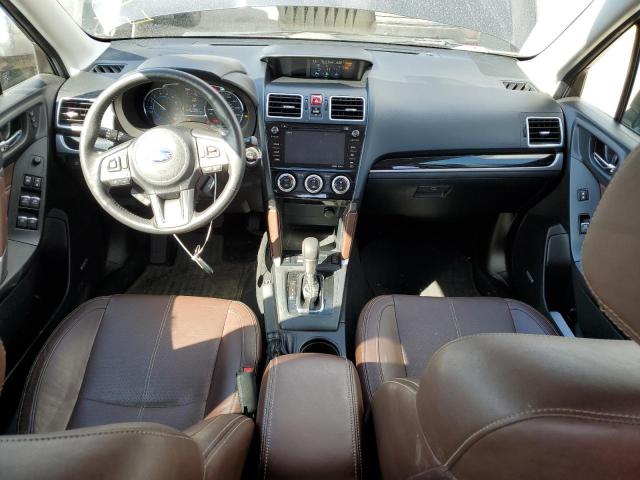  SUBARU FORESTER 2018 Серый