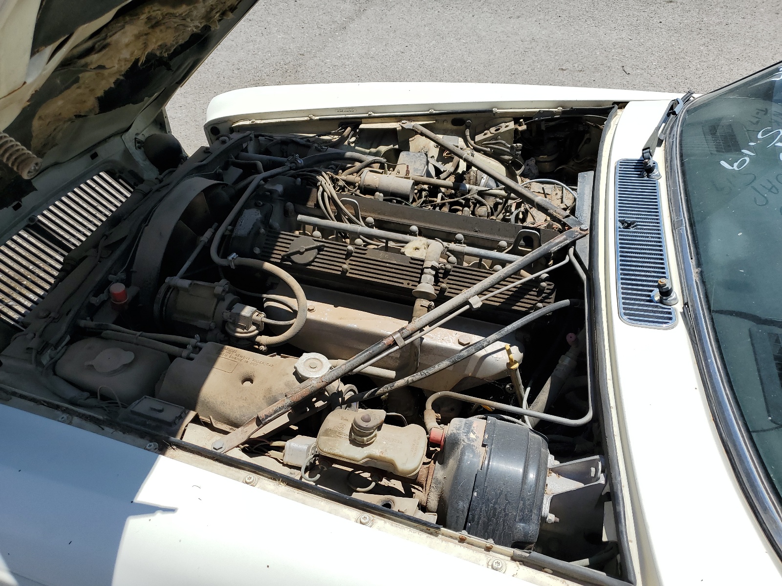 SAJAV1345HC465315 1987 Jaguar Xj6