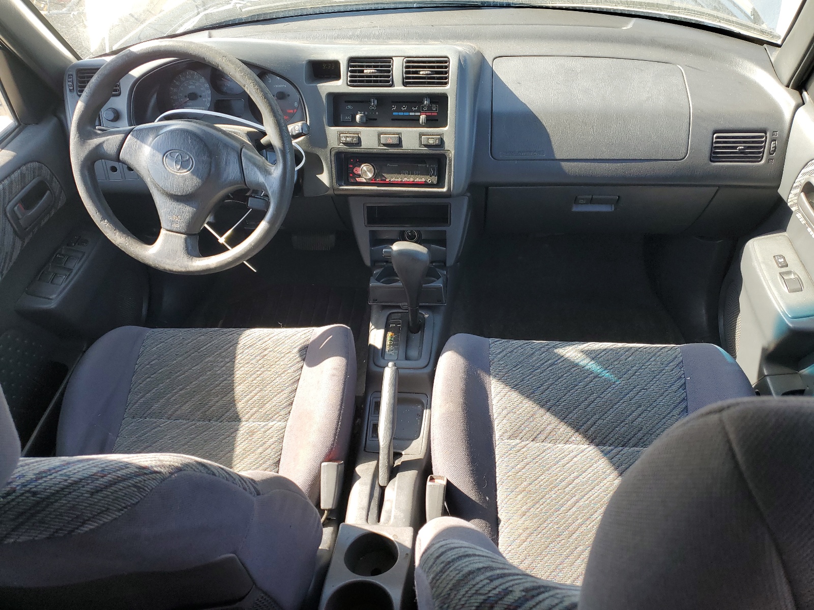 JT3GP10V0X7062547 1999 Toyota Rav4