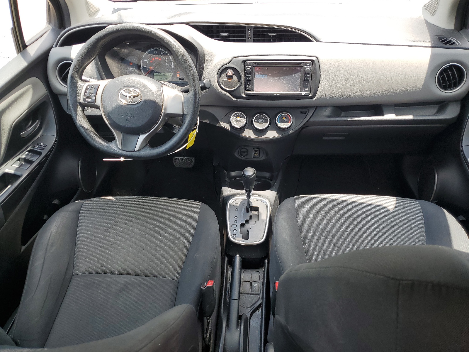 VNKKTUD36FA034725 2015 Toyota Yaris