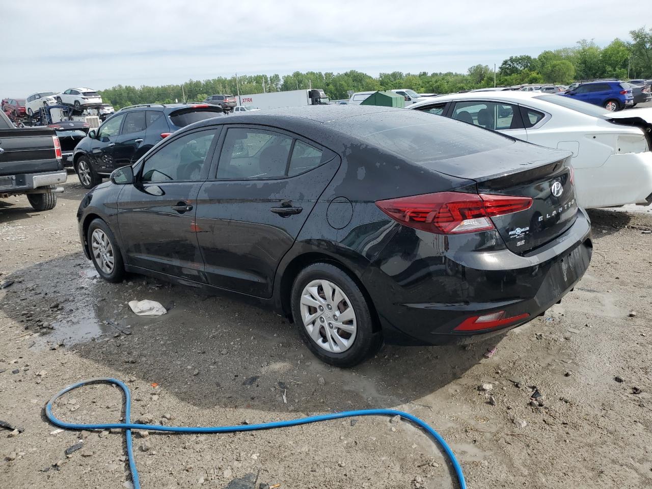 VIN 5NPD74LF3KH411709 2019 HYUNDAI ELANTRA no.2