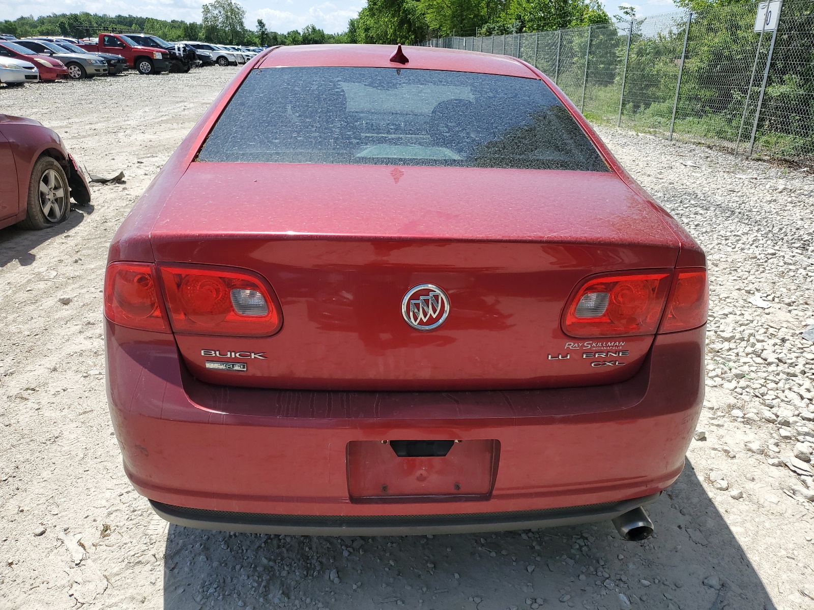 1G4HC5EM9BU137738 2011 Buick Lucerne Cxl