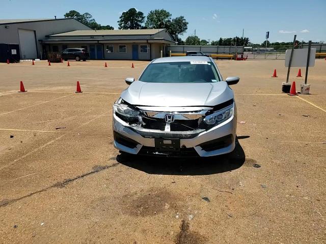 2018 Honda Civic Lx VIN: 2HGFC2F52JH577059 Lot: 54796874