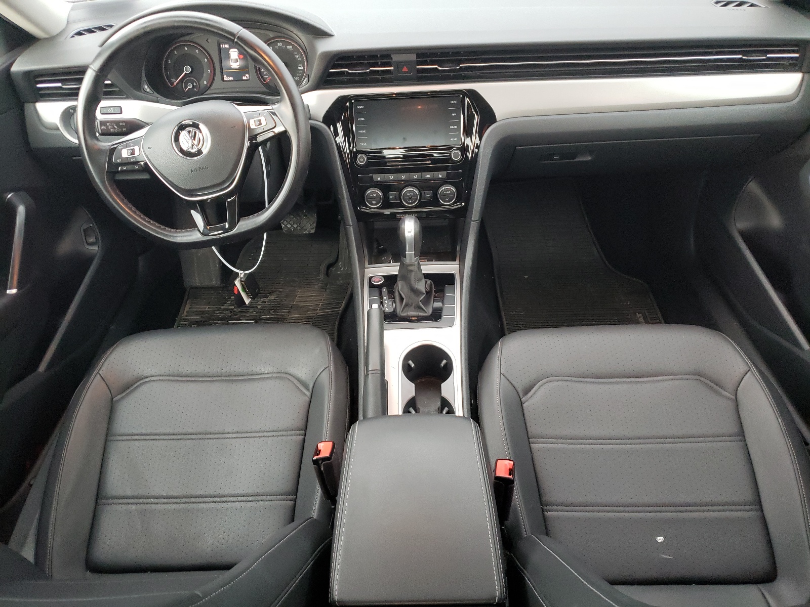 1VWWA7A33LC004570 2020 Volkswagen Passat Se