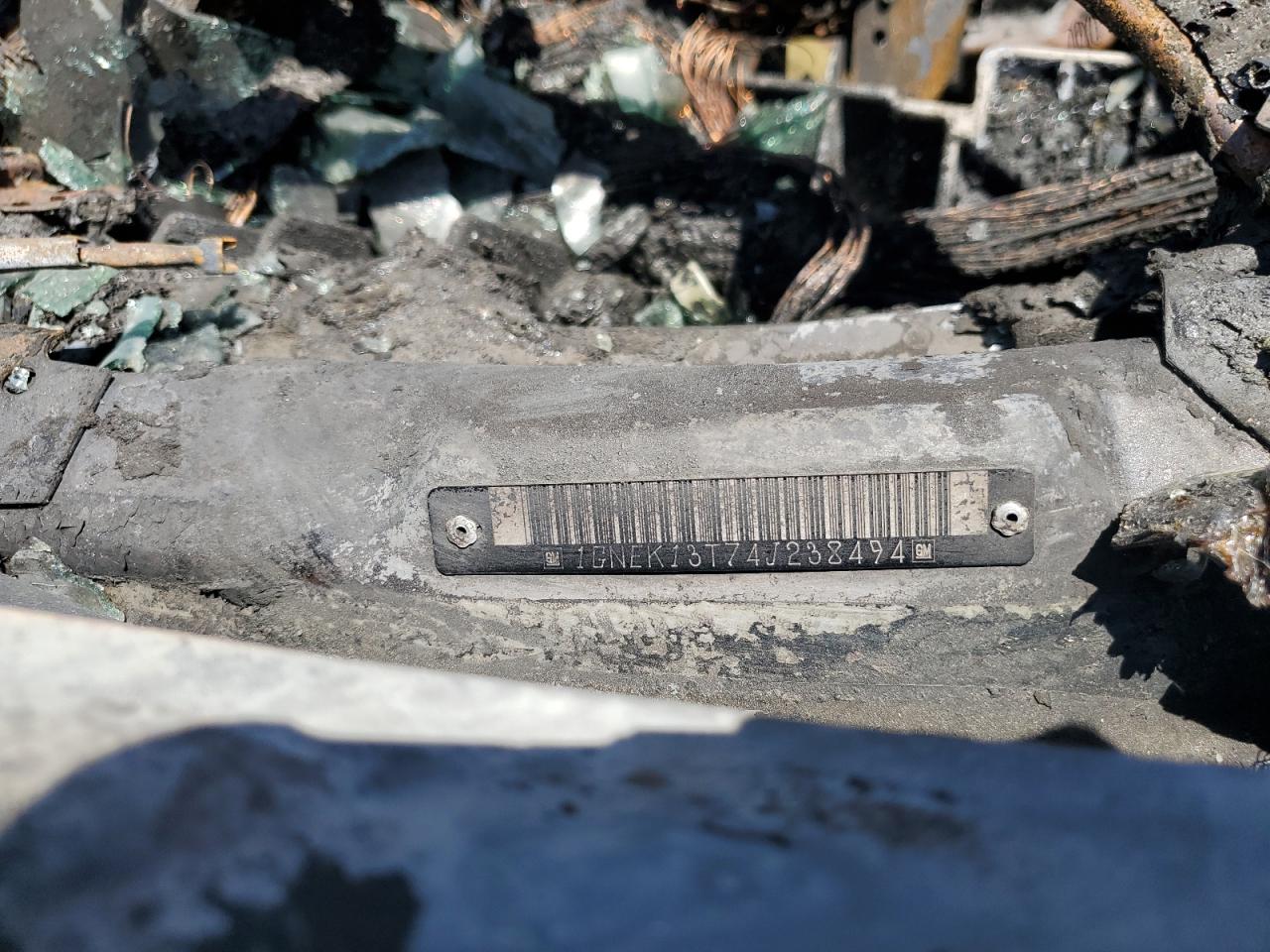 2004 Chevrolet Tahoe K1500 VIN: 1GNEK13T74J238494 Lot: 56436964