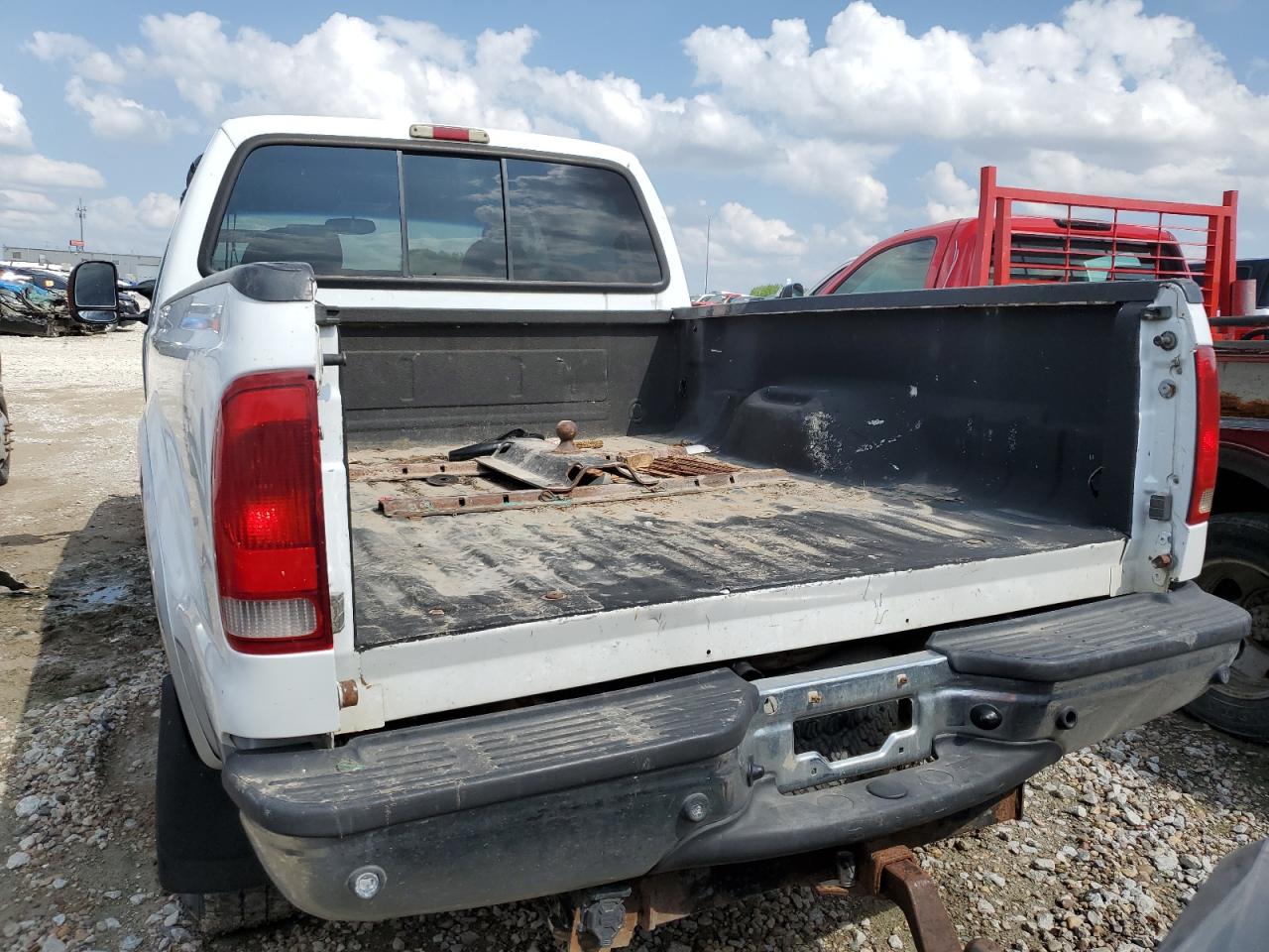 2005 Ford F350 Srw Super Duty VIN: 1FTWW31P35EB37627 Lot: 54799834