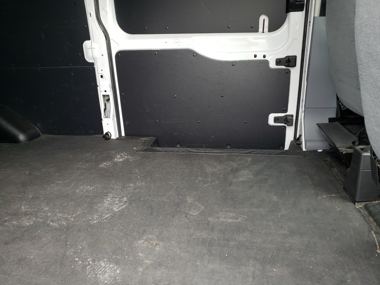 1FTYR2DM1KKA70728 2019 Ford Transit T-250