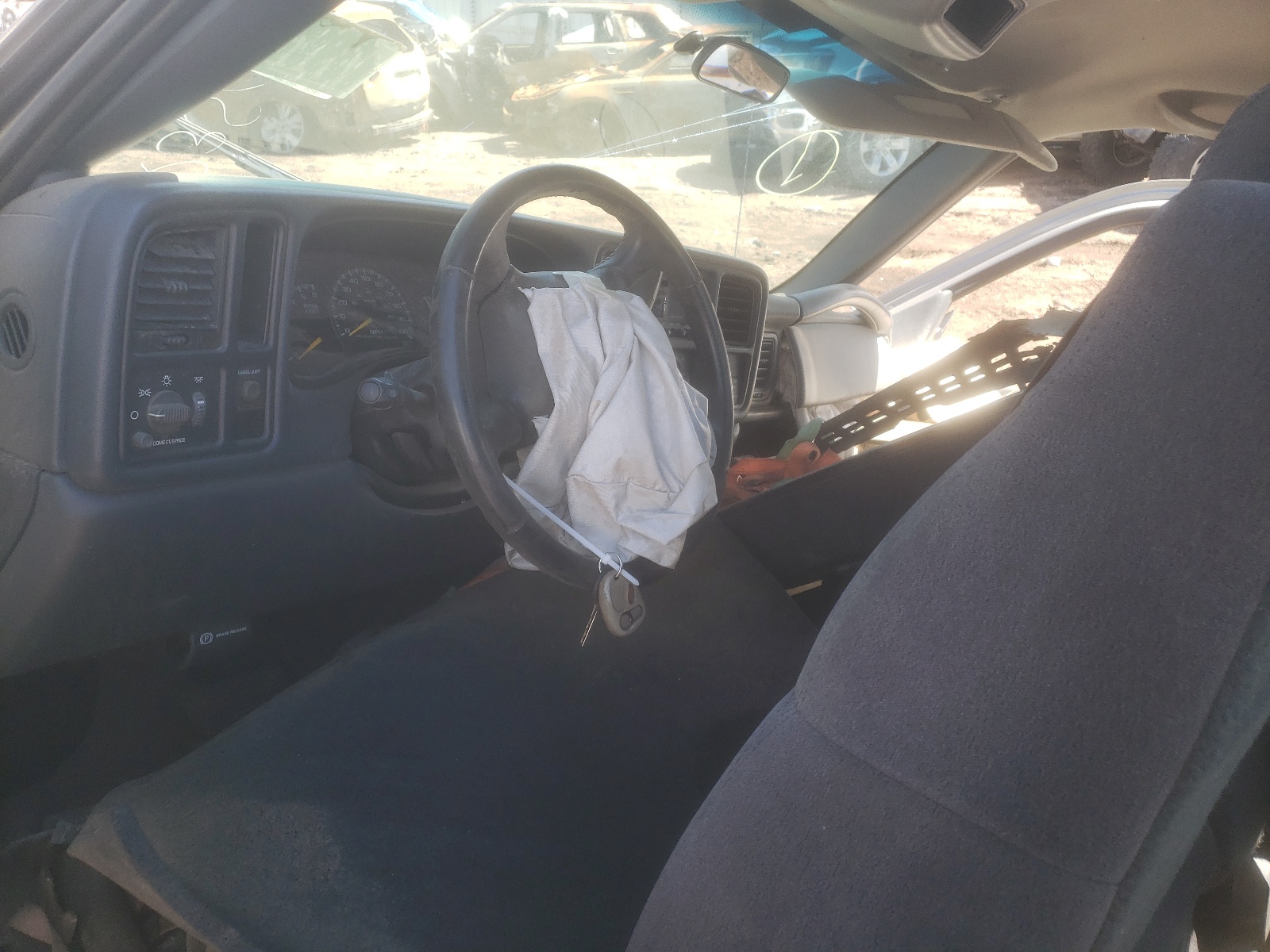 1GCEC14T1YZ187389 2000 Chevrolet Silverado C1500